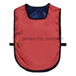 Купить Манишка футбольная двусторонняя универсальная Spektr Sport красно-синяя в Озёрах 